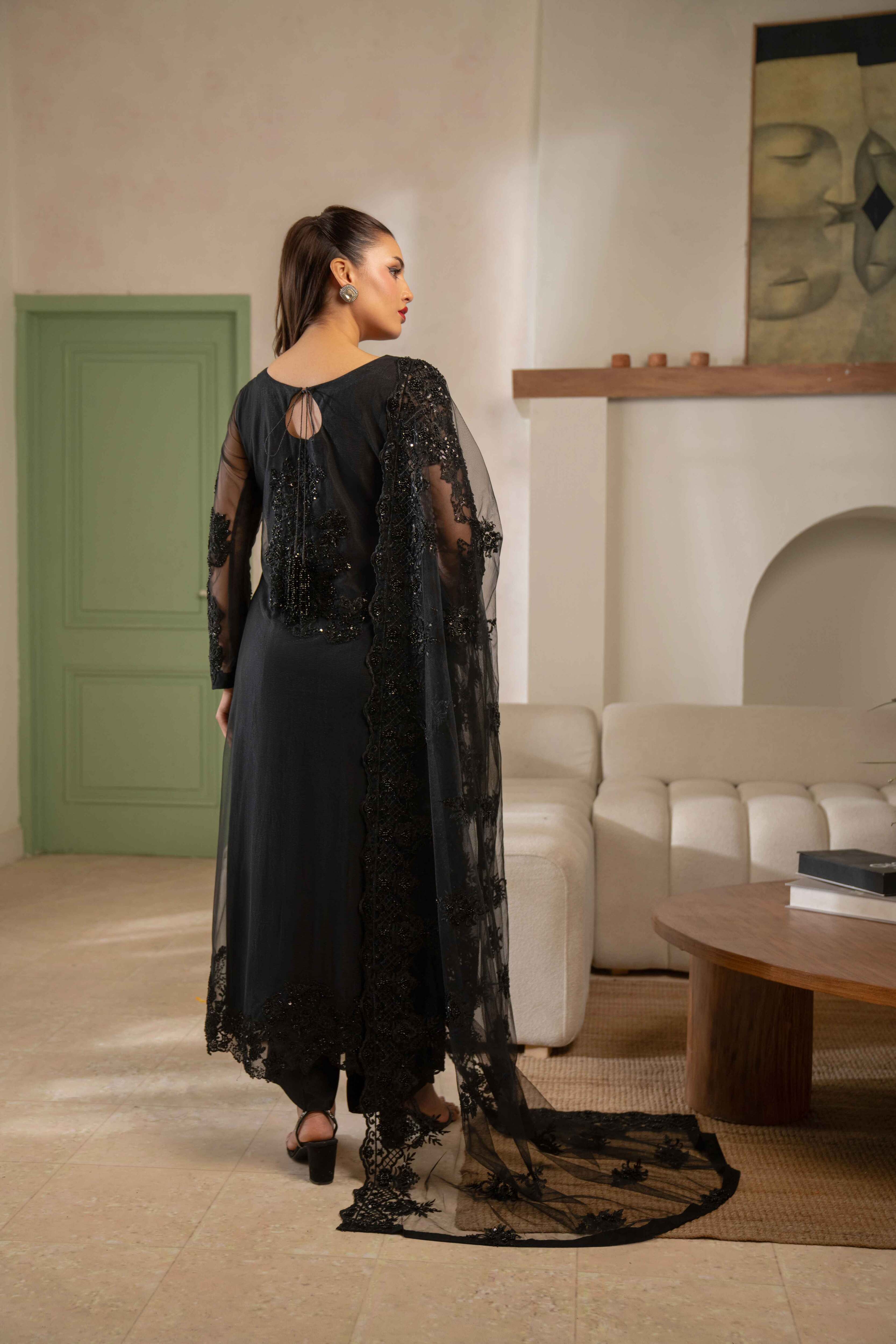 BLACK EMBELLISHED NET SET