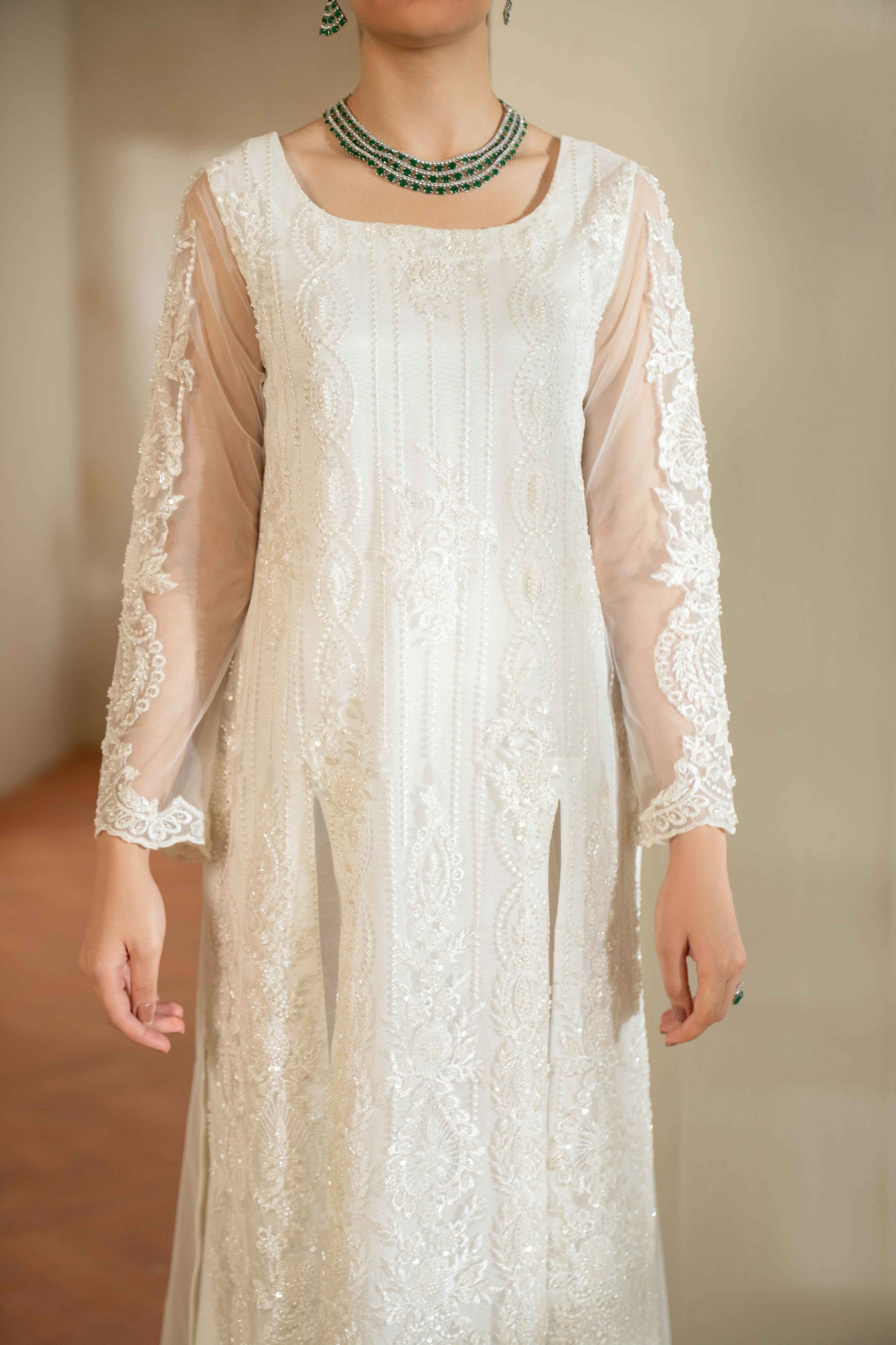 IVORY EMBELLISHED NET SET