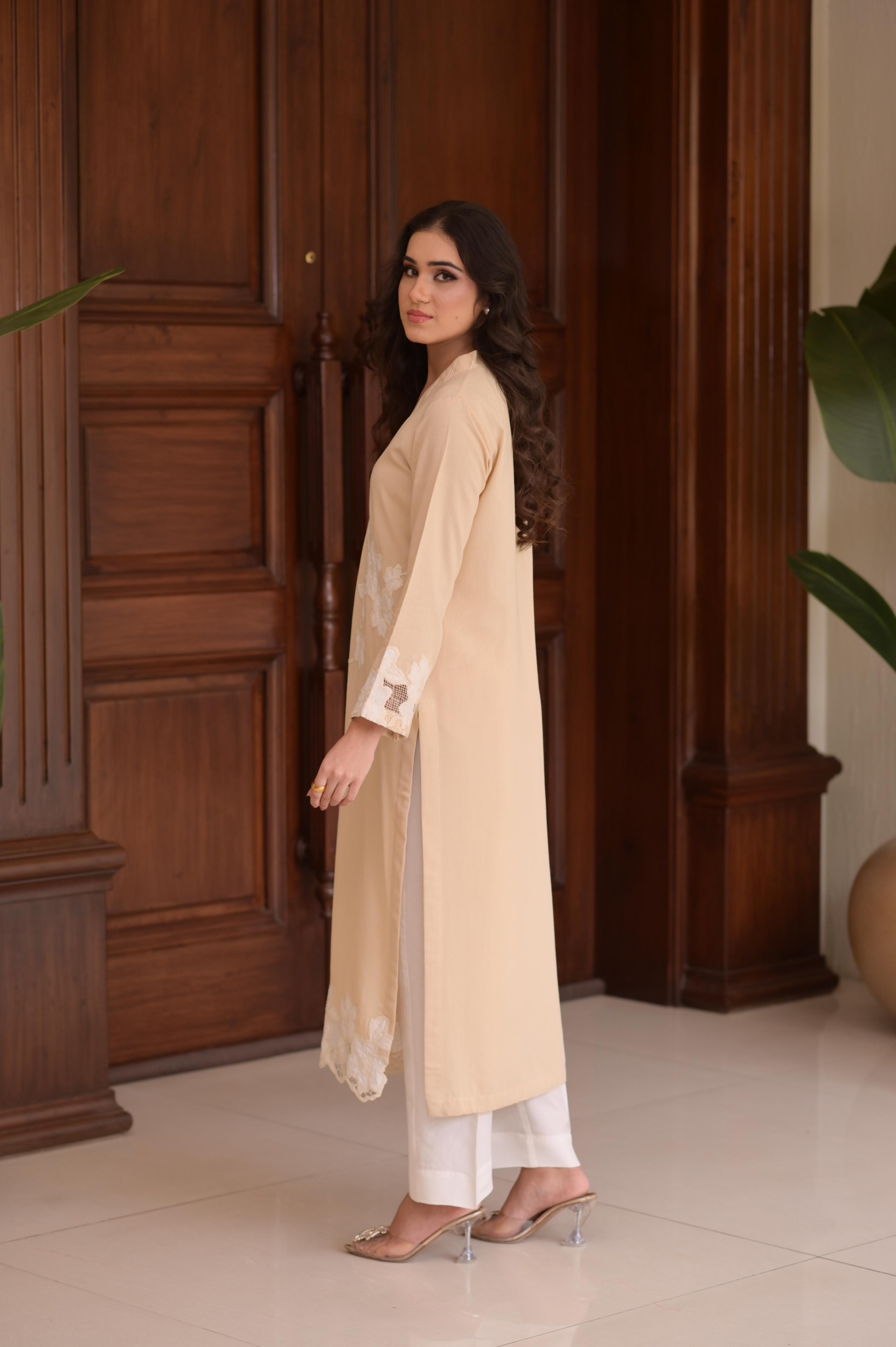 Cream Karandi Appliqué 2-Pc Set