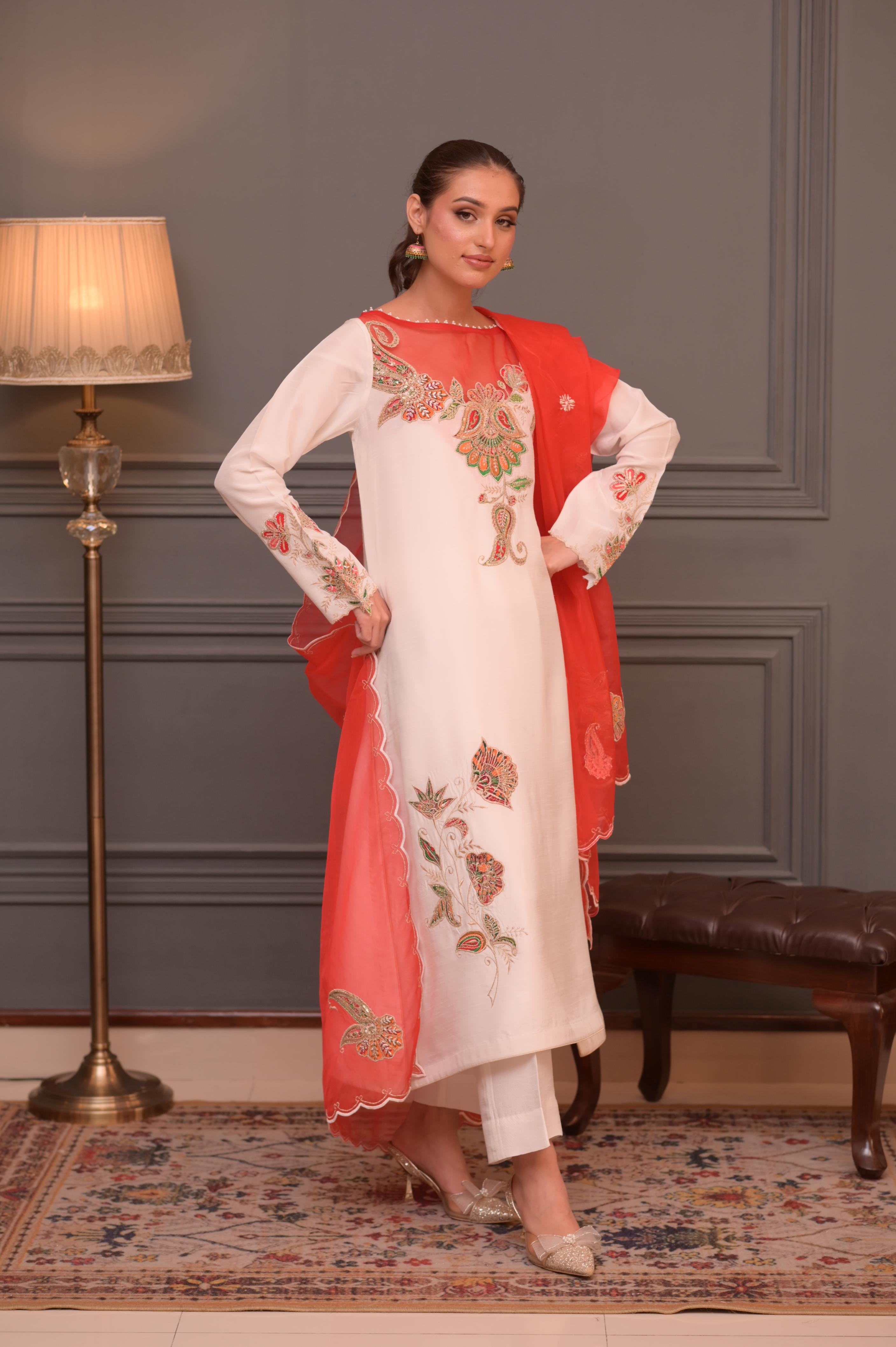 Ivory & Tangerine 3-Pc Set