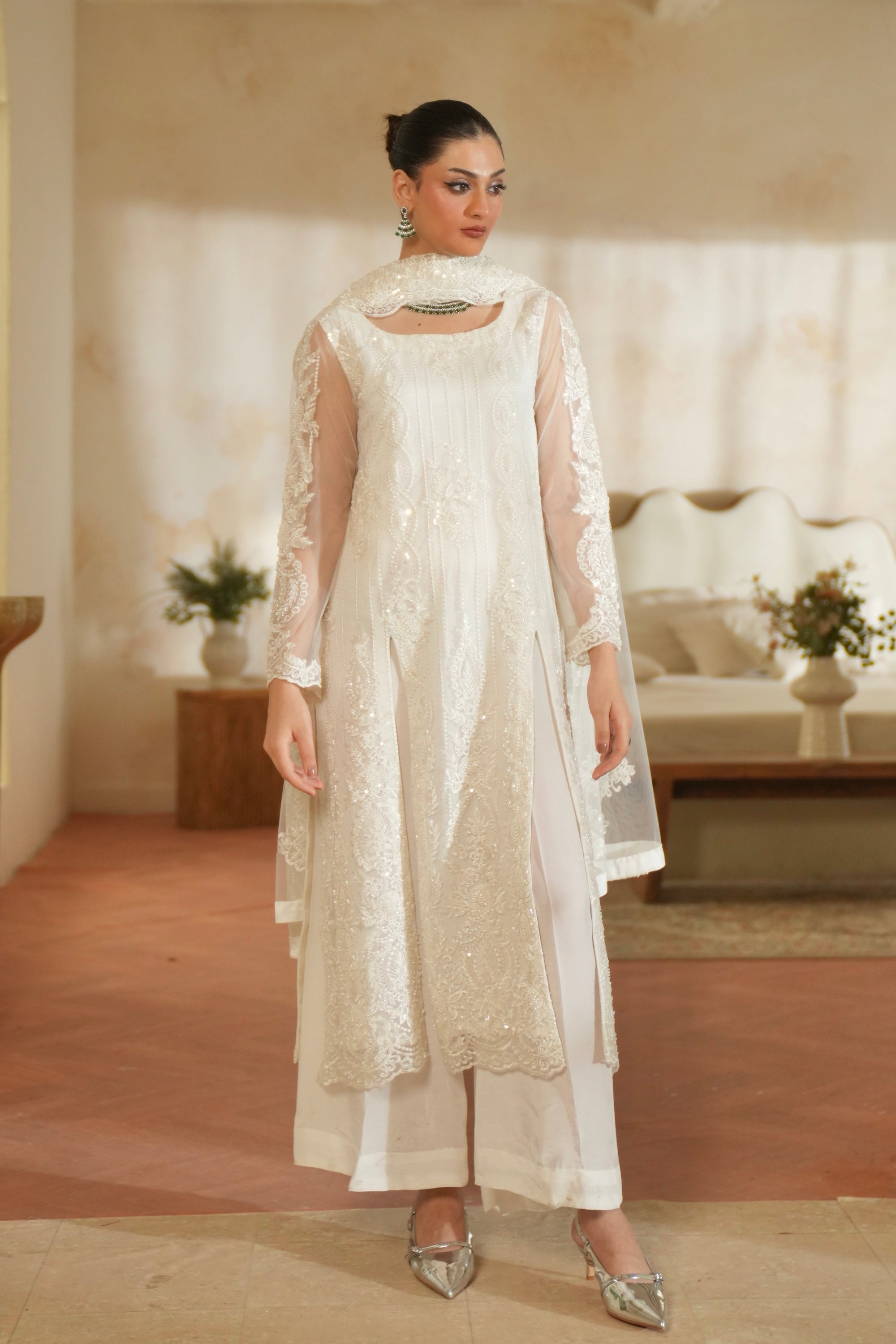 IVORY EMBELLISHED NET SET
