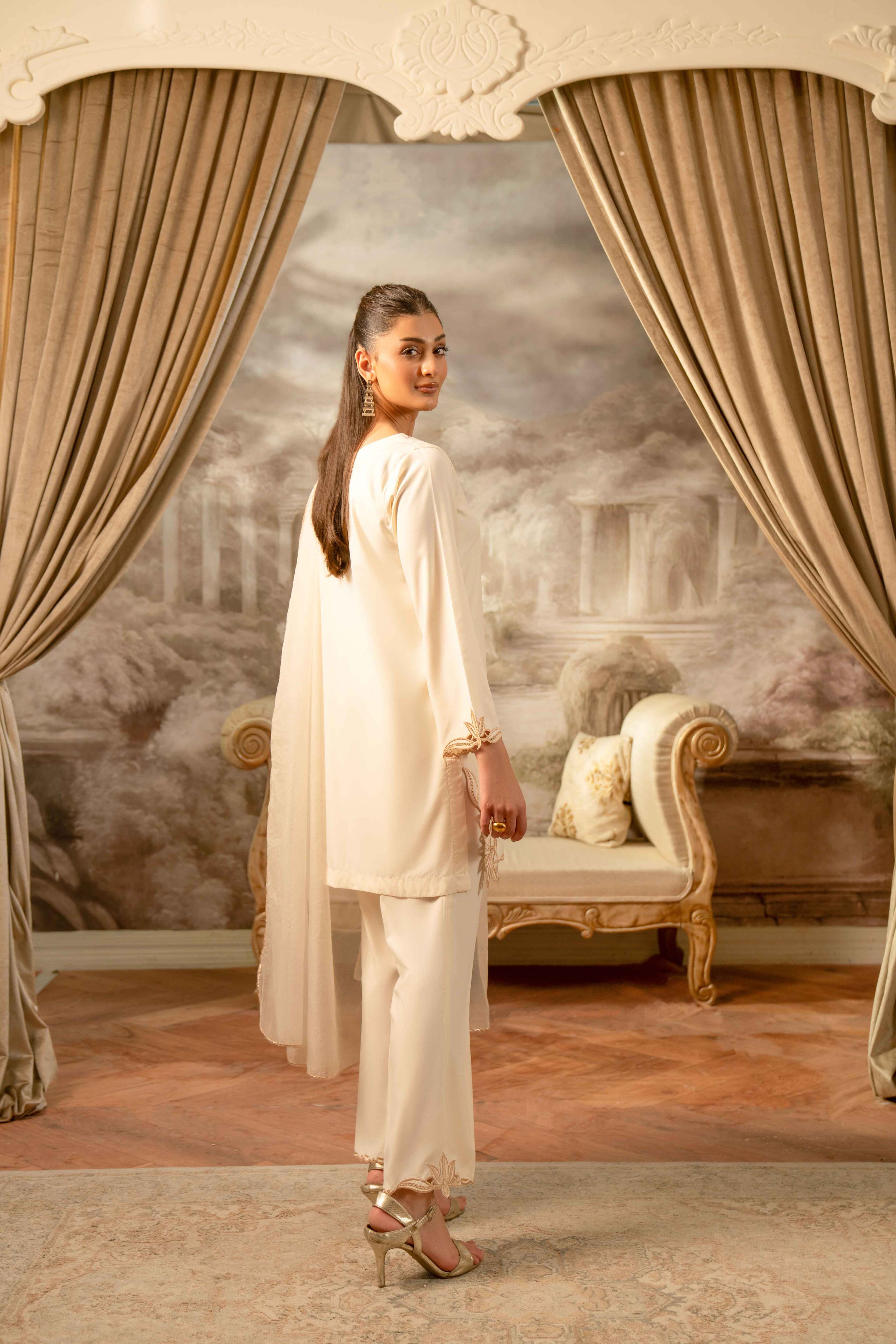 CREAM BOSKI SILK CUTWORK EMBROIDERED 3-PC SET