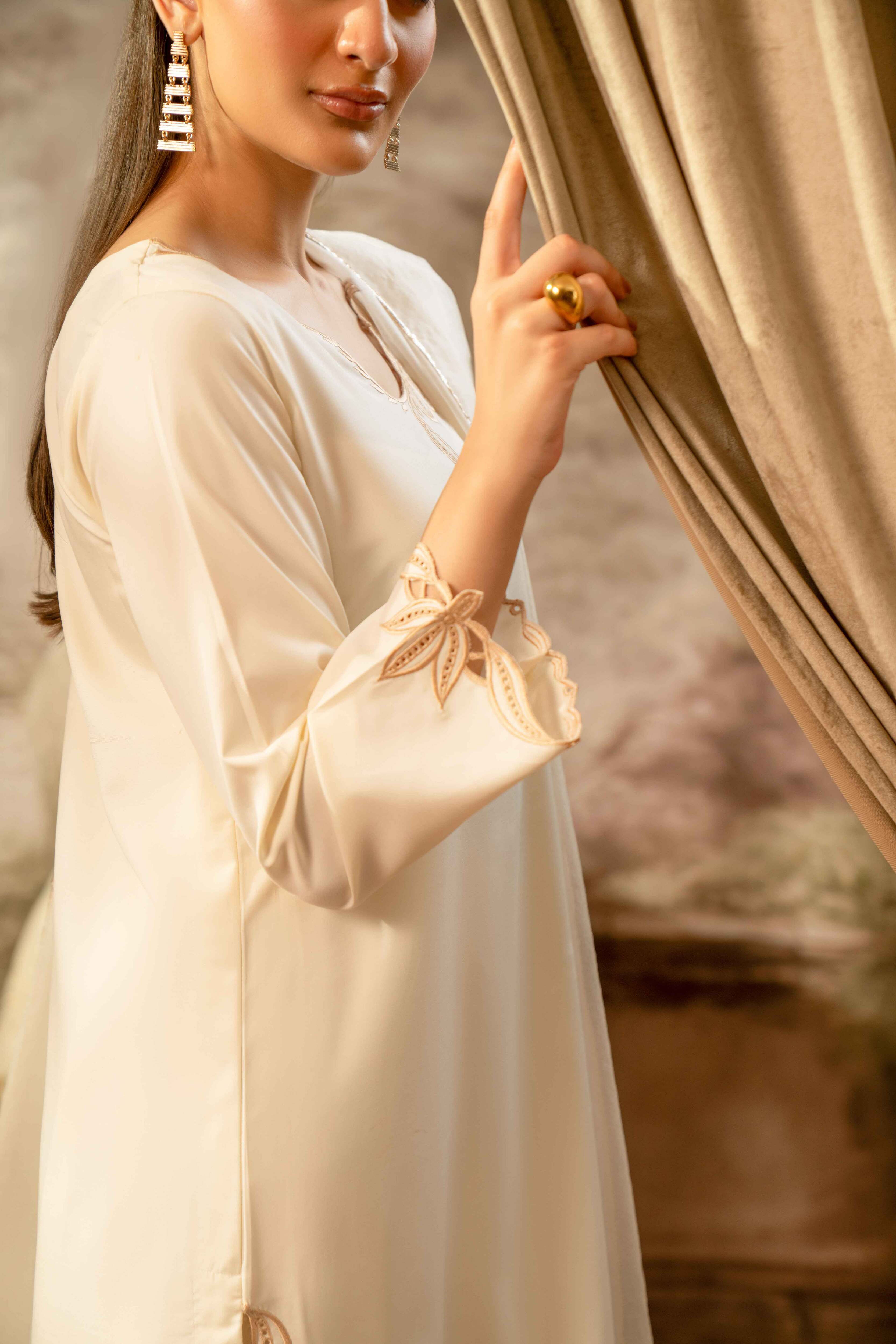 CREAM BOSKI SILK CUTWORK EMBROIDERED 3-PC SET
