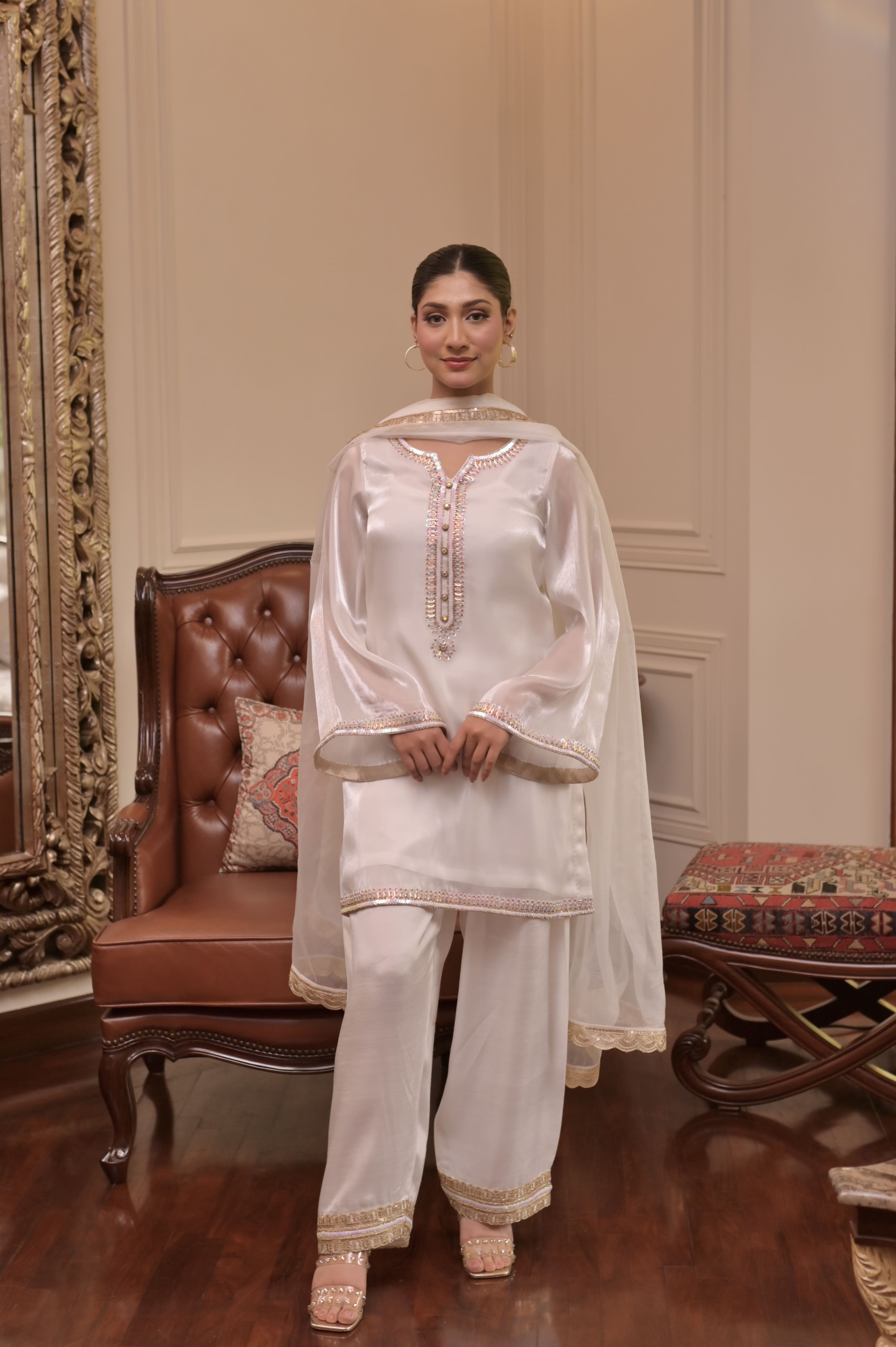 CELESTIAL SWAN HANDWORKED 3-PC ENSEMBLE