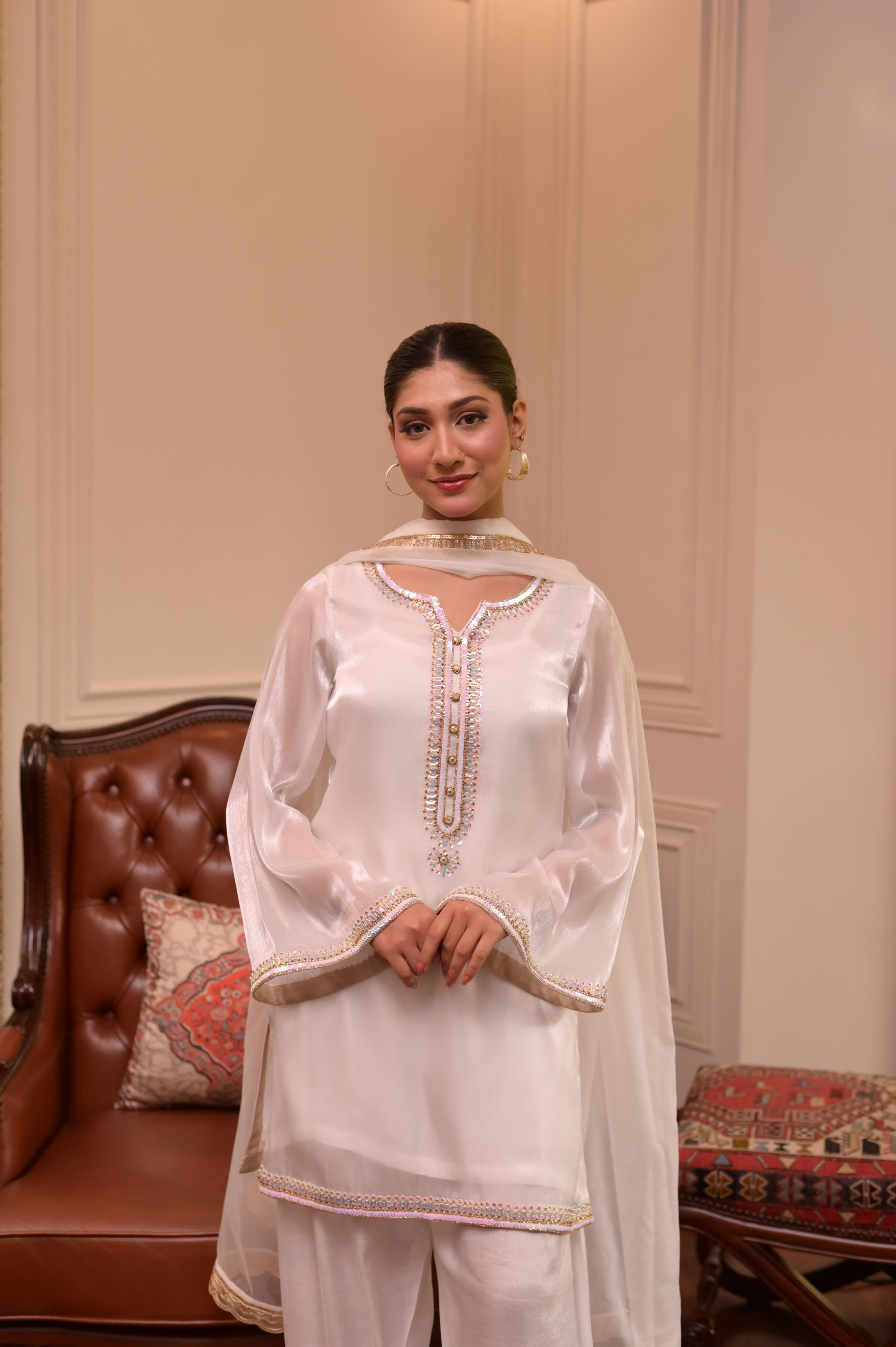 CELESTIAL SWAN HANDWORKED 3-PC ENSEMBLE