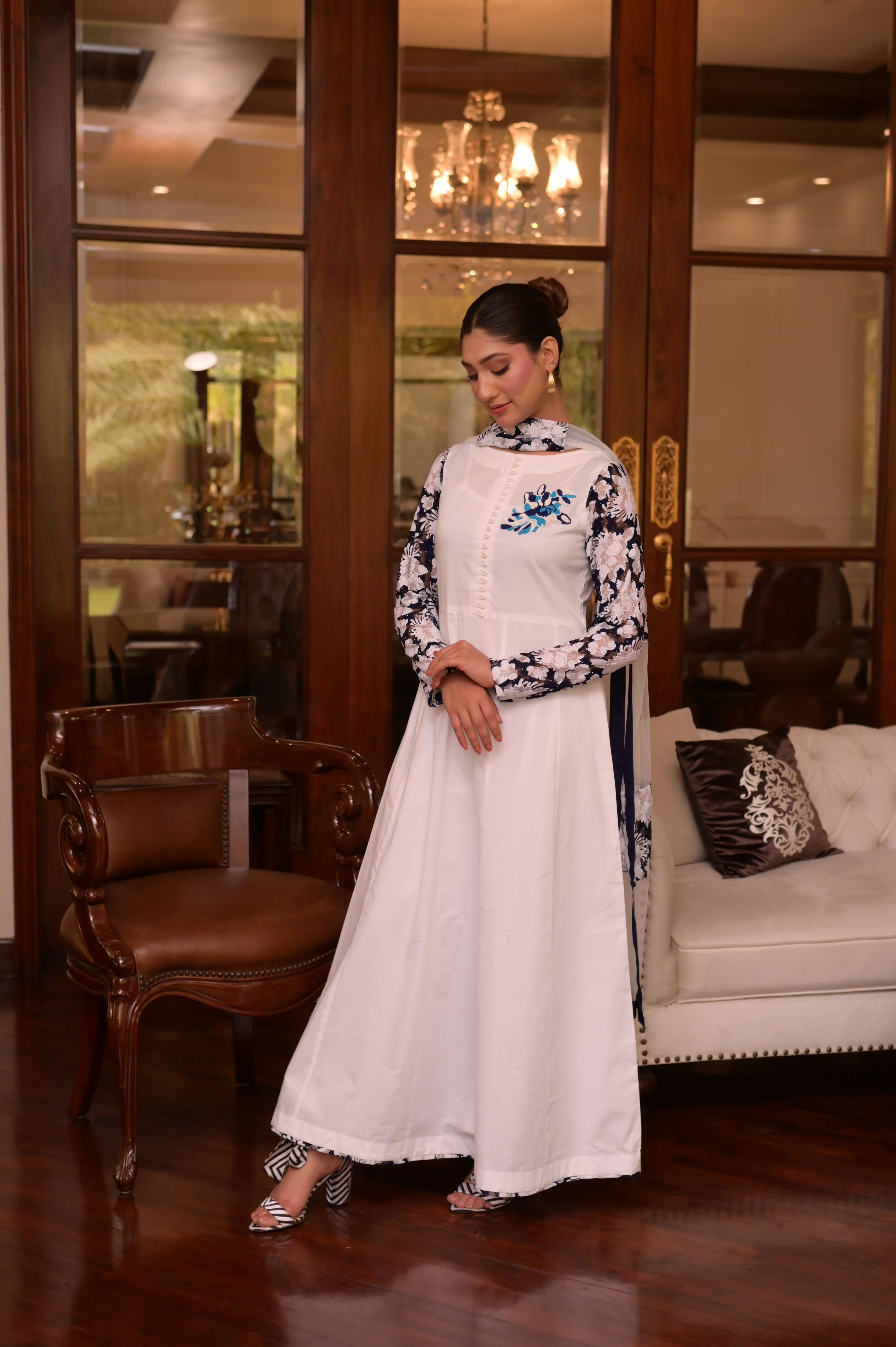 WHITE HAND-EMBROIDERED 2-PC DRESS
