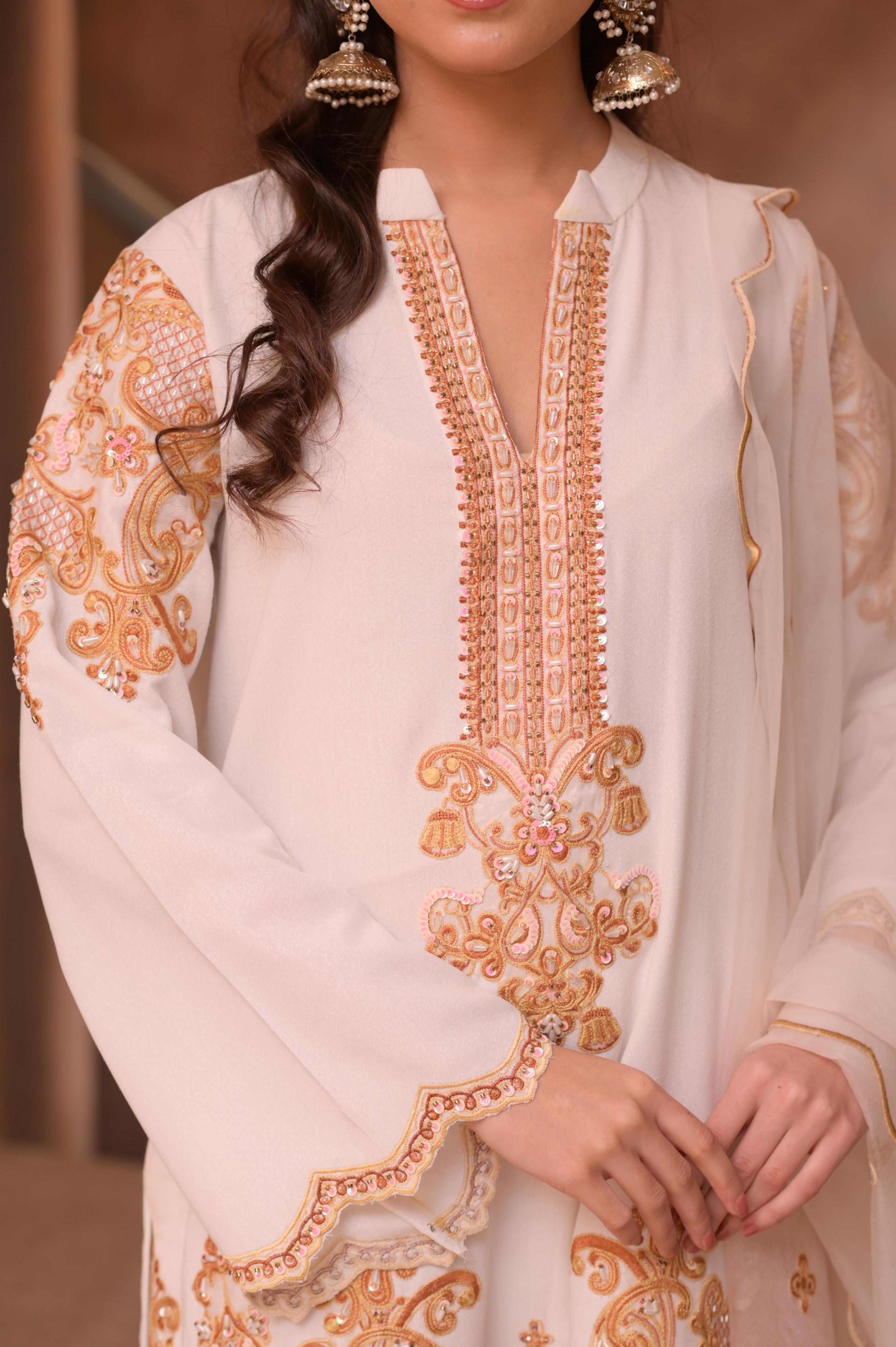 Soft Peach Ornate 3-Pc Karandi Set
