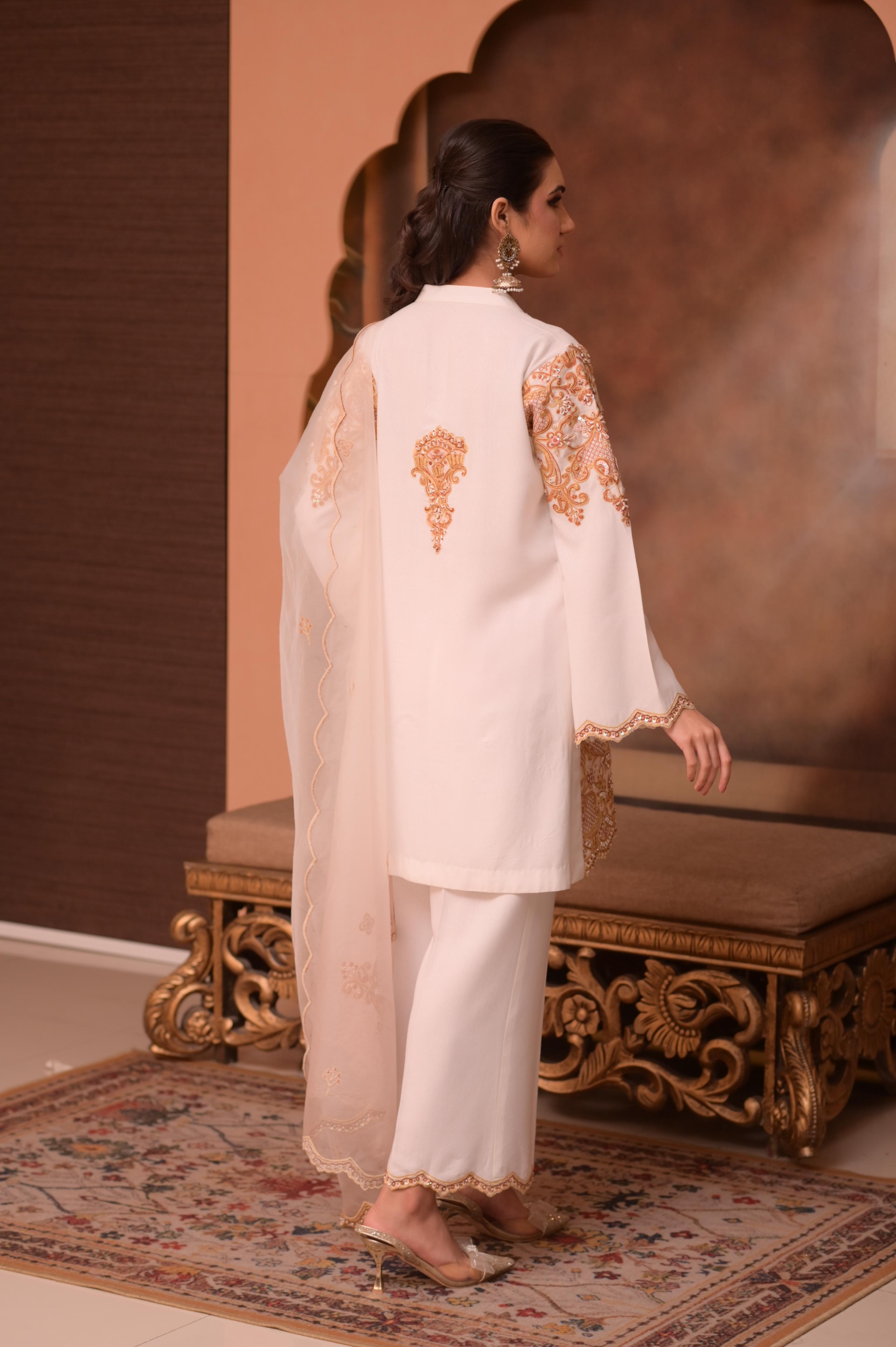 Soft Peach Ornate 3-Pc Karandi Set
